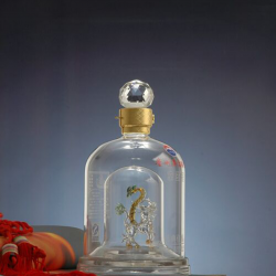 创意玻璃白酒瓶定制高硼硅玻璃手工艺空酒瓶
