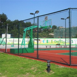 忻州市篮场围网 体育护栏网 操场围栏不褪色